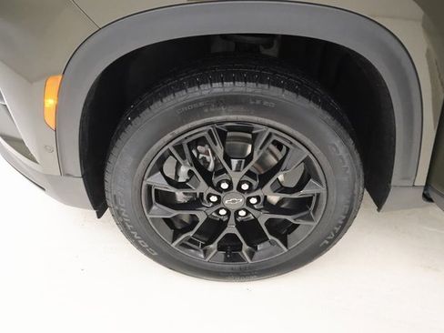 Certified 2024 Chevrolet Traverse LT w/ Enhanced Driving Package image 6