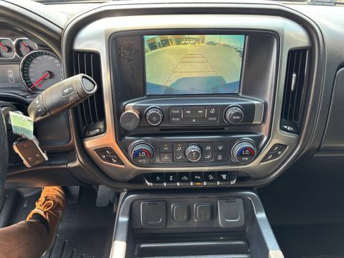 Used 2019 Chevrolet Silverado 2500 LTZ w/ Duramax Plus Package AWD/4WD image 19