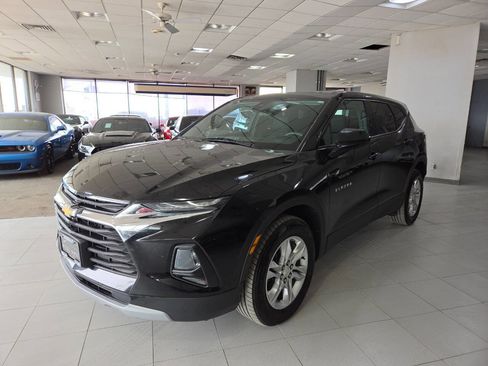 Used 2021 Chevrolet Blazer LT image 3