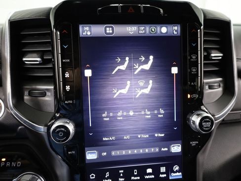 Used 2023 RAM 1500 Laramie image 30