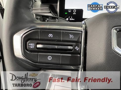 Used 2025 GMC Acadia Elevation image 52