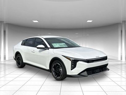 New 2025 Kia K4 EX