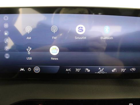 New 2026 Buick Enclave Preferred w/ Power Package FWD image 7