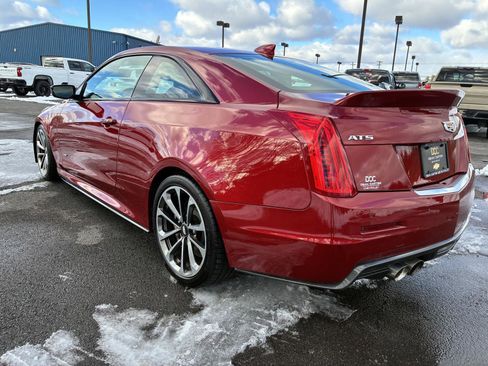 Used 2018 Cadillac ATS V w/ Carbon Fiber Package image 3