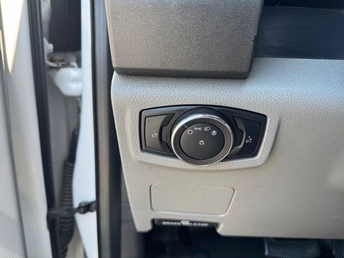 Used 2019 Ford F450 XL w/ Power Equipment Group image 19