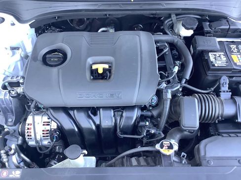 Used 2024 Kia Forte GT-Line FWD image 9