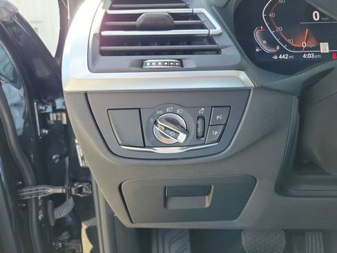 Used 2024 BMW X3 sDrive30i RWD image 15