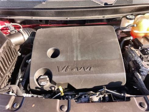 Used 2023 Chevrolet Traverse High Country image 10