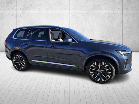 New 2026 Volvo XC90 B6 Plus w/ Protection Package Premier image 1