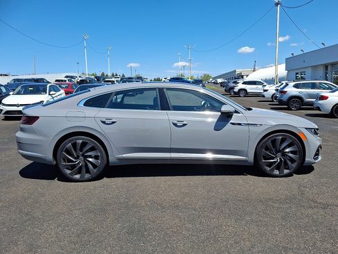 Used 2023 Volkswagen Arteon SEL AWD/4WD image 8