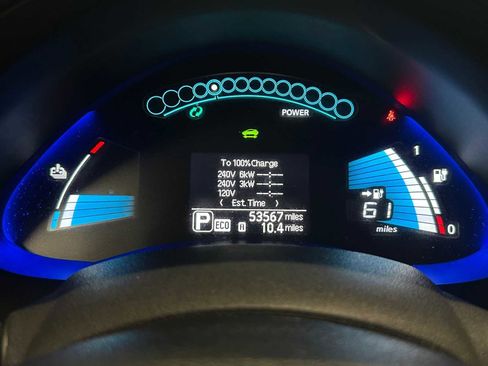 Used 2016 Nissan Leaf SL FWD image 12