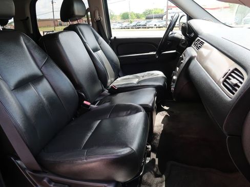 Used 2008 Chevrolet Tahoe LS image 11