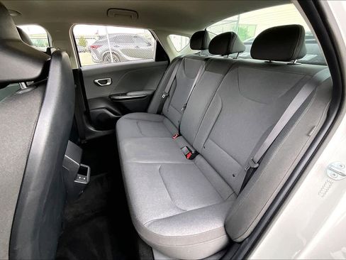 Used 2025 Kia K4 LXS image 18