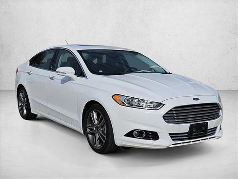Used 2013 Ford Fusion Titanium w/ Titanium Driver Assist Pkg image 3