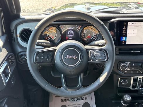 Used 2024 Jeep Wrangler Unlimited Sport AWD/4WD image 22