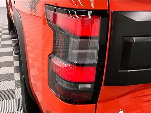New 2025 Nissan Frontier PRO-4X w/ Pro Premium Package image 19