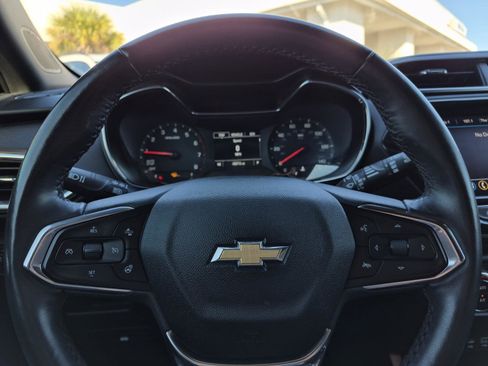 Used 2023 Chevrolet TrailBlazer ACTIV w/ Convenience Package image 13