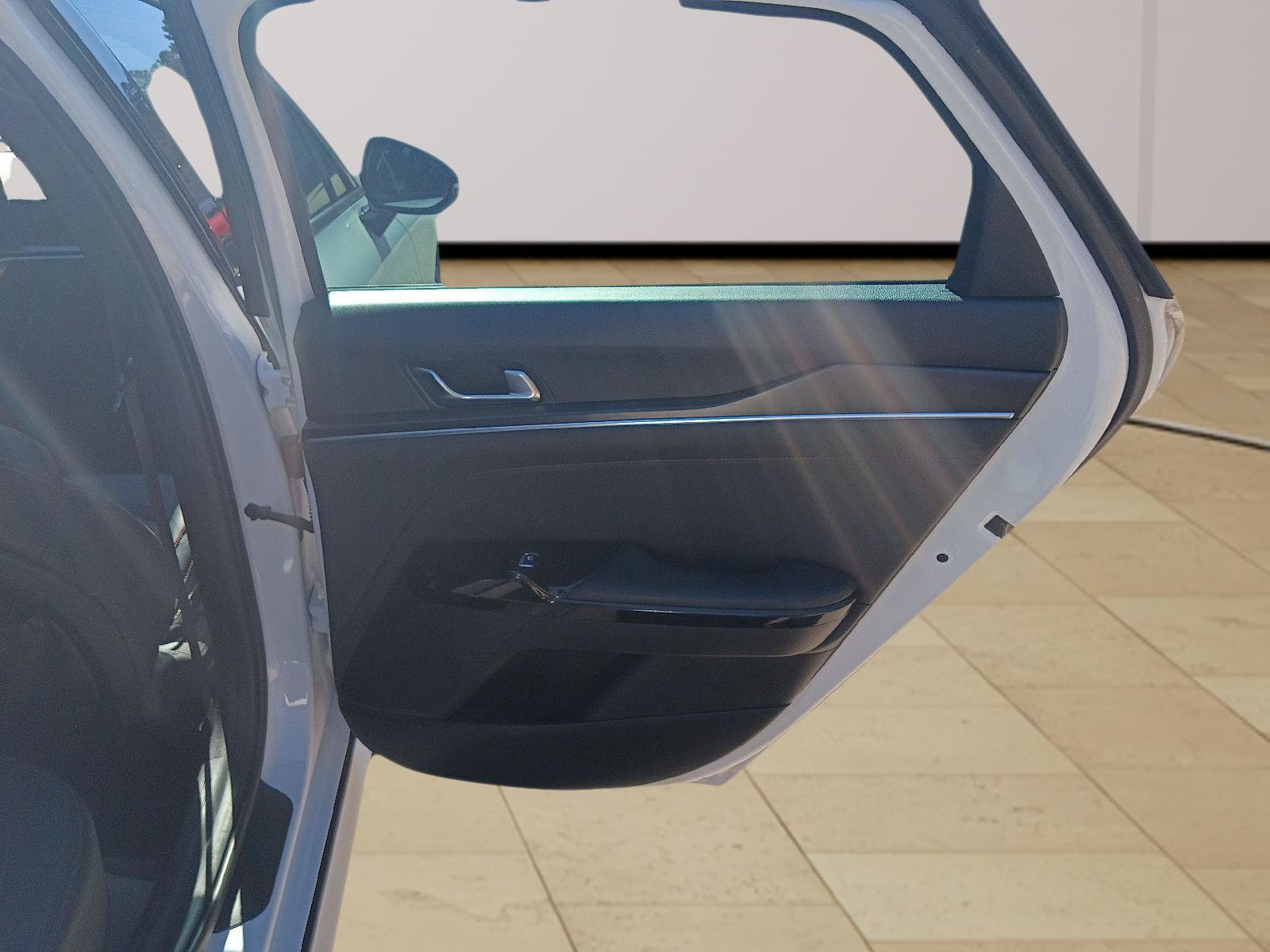 Used 2023 Kia K5 GT FWD image 26