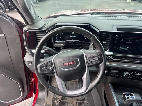 Used 2022 GMC Sierra 1500 SLT w/ SLT Premium Plus Package AWD/4WD image 20