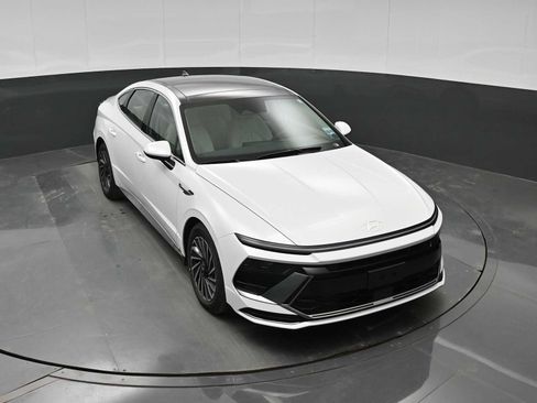 New 2026 Hyundai Sonata SEL FWD image 27