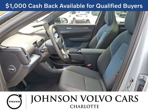 New 2025 Volvo EX30 Plus w/ Protection Package Premier AWD/4WD image 6