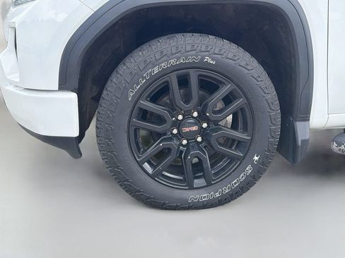 Used 2020 GMC Sierra 1500 Elevation AWD/4WD image 34