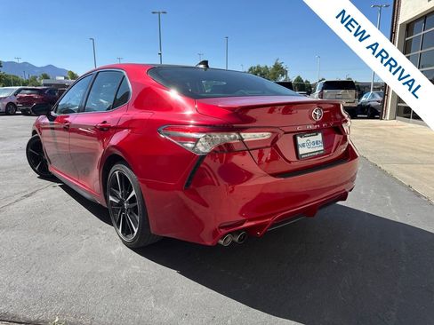 Used 2019 Toyota Camry XSE FWD image 5