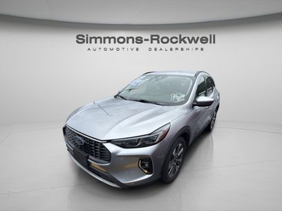 Used 2023 Ford Escape Platinum