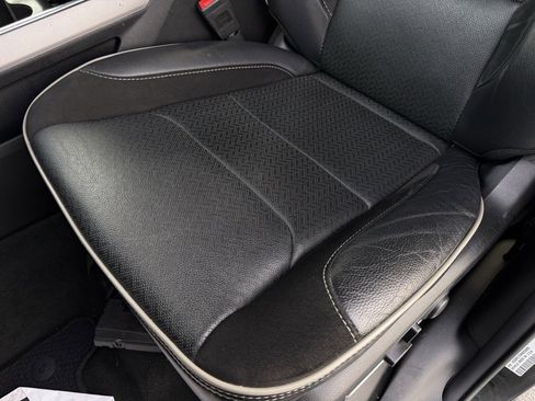 Used 2024 RAM 1500 Laramie image 23