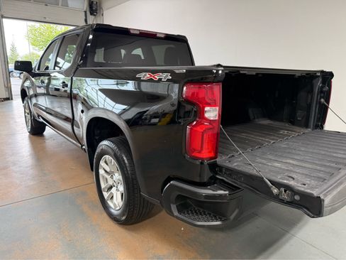 Used 2024 Chevrolet Silverado 1500 RST AWD/4WD image 4
