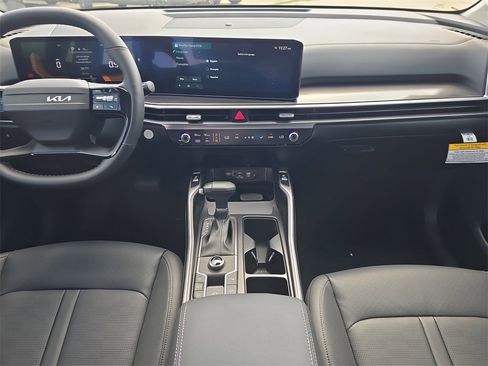 New 2026 Kia Sorento S image 14