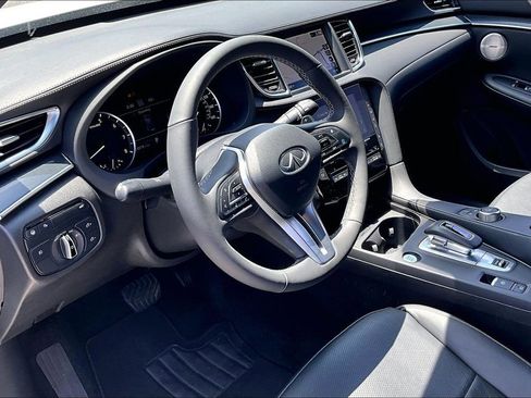 Used 2023 INFINITI QX50 Sport AWD/4WD image 17
