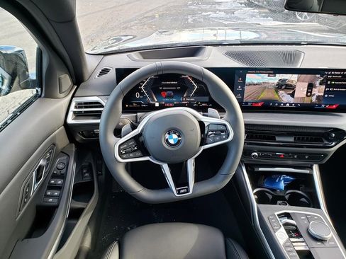 New 2026 BMW 330i xDrive 330i xDrive w/ M Sport Package image 9
