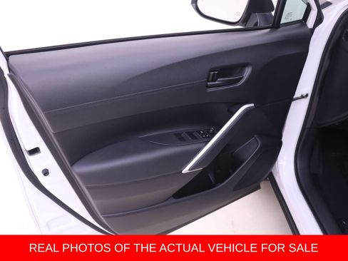 Used 2024 Toyota Corolla Cross AWD Hybrid image 10