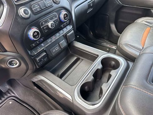 Used 2021 GMC Sierra 2500 AT4 w/ Gooseneck/5TH Wheel Package image 27