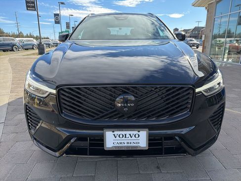 New 2026 Volvo XC60 B5 Ultra w/ Protection Package Premier AWD/4WD image 3