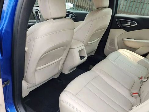 Used 2017 Chrysler 200 Limited Platinum FWD image 23