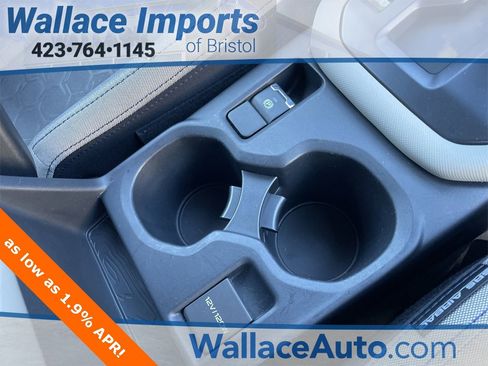 Certified 2025 Subaru Forester w/ Protection Package image 27