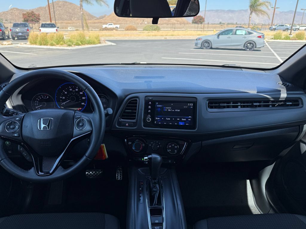 Used 2021 Honda HR-V Sport image 15