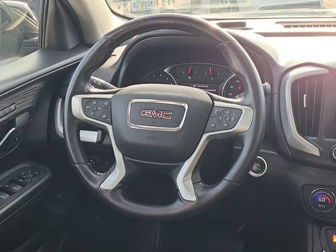 Used 2019 GMC Terrain SLT w/ Preferred Package image 22