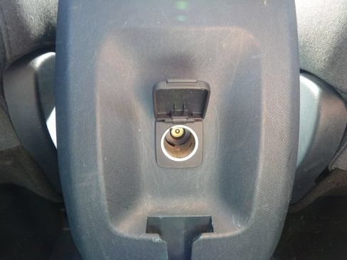 Used 2022 Ford Maverick XLT FWD image 12