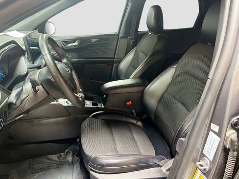 Used 2024 Ford Escape ST-Line Elite AWD/4WD image 21