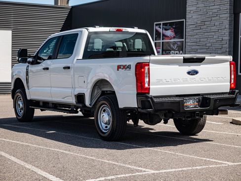 Used 2025 Ford F250 XL w/ FX4 Off-Road Package AWD/4WD image 29