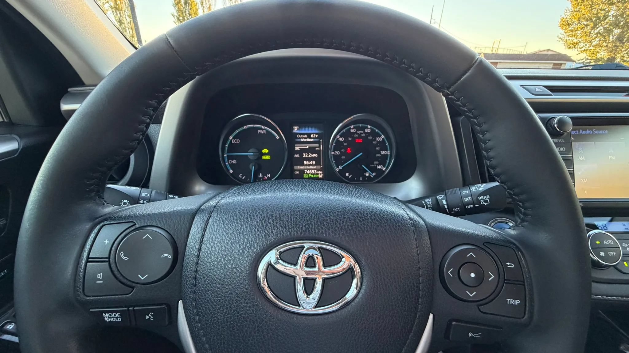 Used 2017 Toyota RAV4 Limited w/ Advanced Technology Package AWD/4WD image 9
