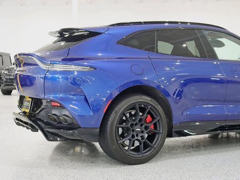 Used 2023 Aston Martin DBX 707 AWD/4WD image 11
