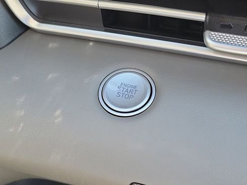 New 2026 Hyundai Elantra SEL Sport Premium image 8