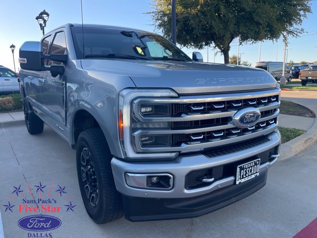 Used 2023 Ford F250 Platinum w/ FX4 Off-Road Package AWD/4WD image 1