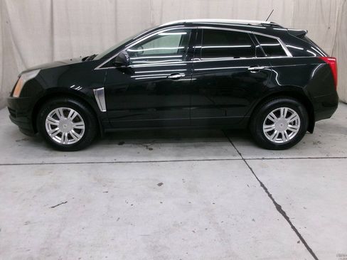 Used 2014 Cadillac SRX Luxury w/ Driver Awareness Package AWD/4WD image 5