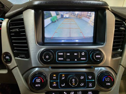 Used 2017 GMC Yukon XL Denali w/ Open Road Package AWD/4WD image 39