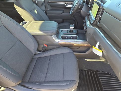 New 2026 Chevrolet Silverado 1500 RST w/ Z71 Off-Road Package image 6